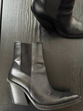 ZARA Black Leather Cowboy Ankle Boots – Western Heeled Boots – Size 38